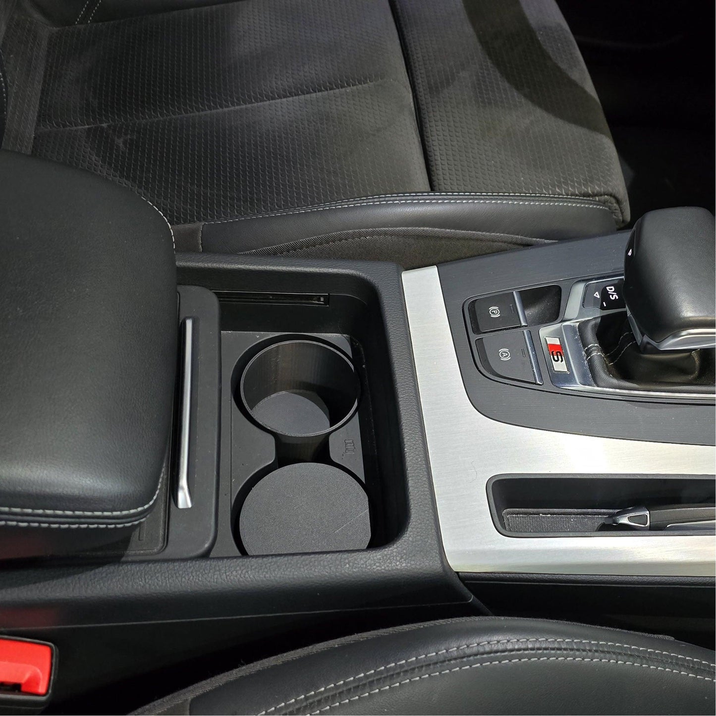 Bonbon Dose für den Getränkehalter AUDI Q5 (FY)