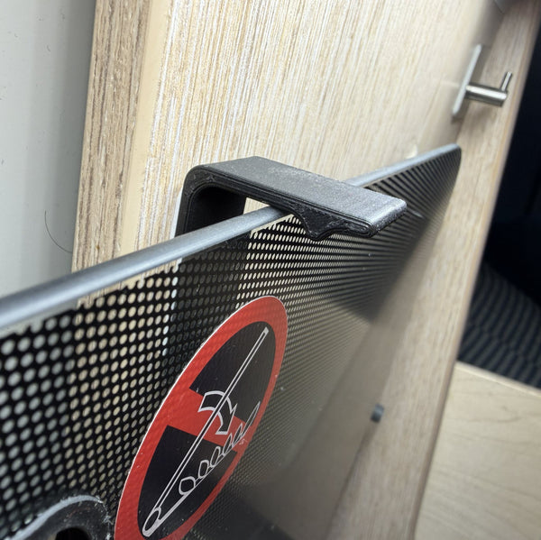Herd Glasplatten Aufhalter — zweite Ansicht