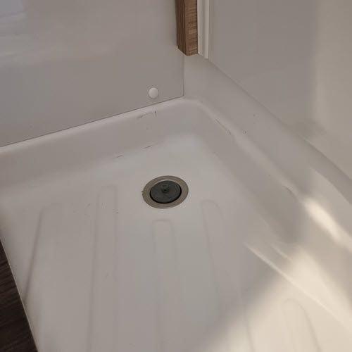 Stopfen für die Dusche