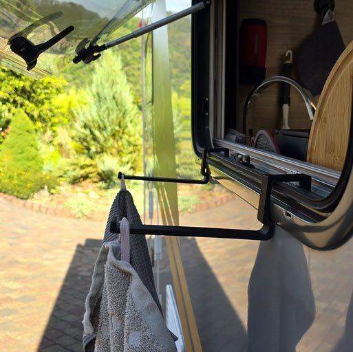 Handtuch-Halter / Fensterhaken im Camper
