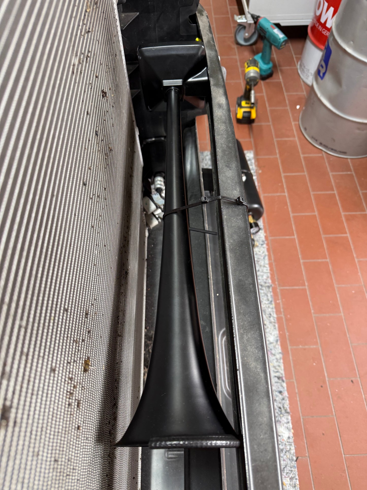 55 cm LKW Horn Set mit Kompressor