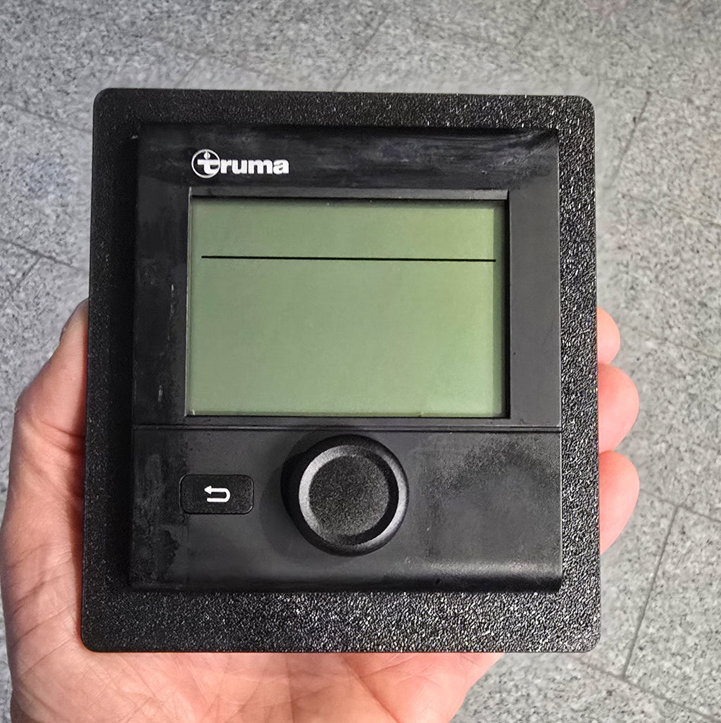 Blende für Truma Display