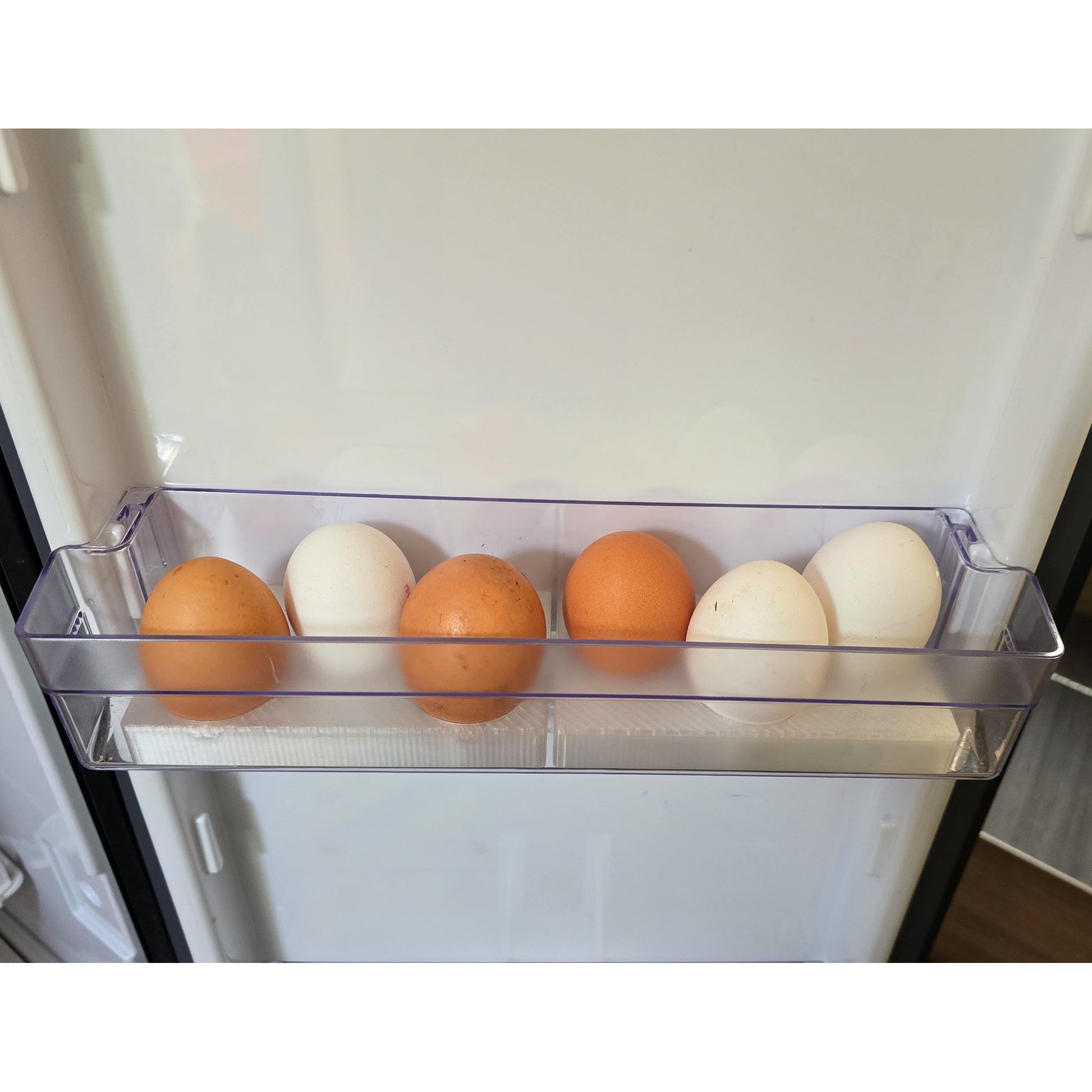 Eierablage Kühlschranktür