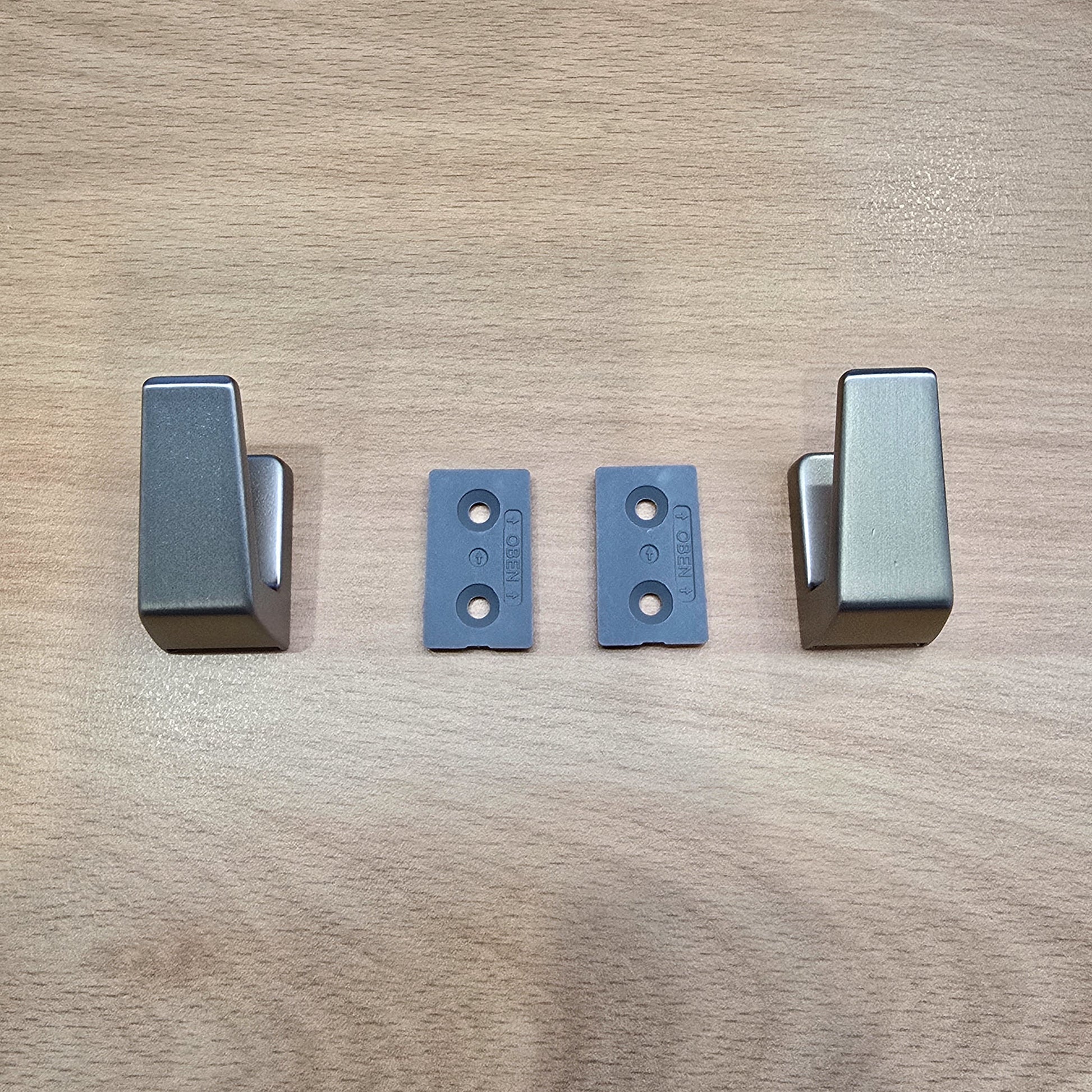 Haken für Mülleimer KNAUS Aufbautür
