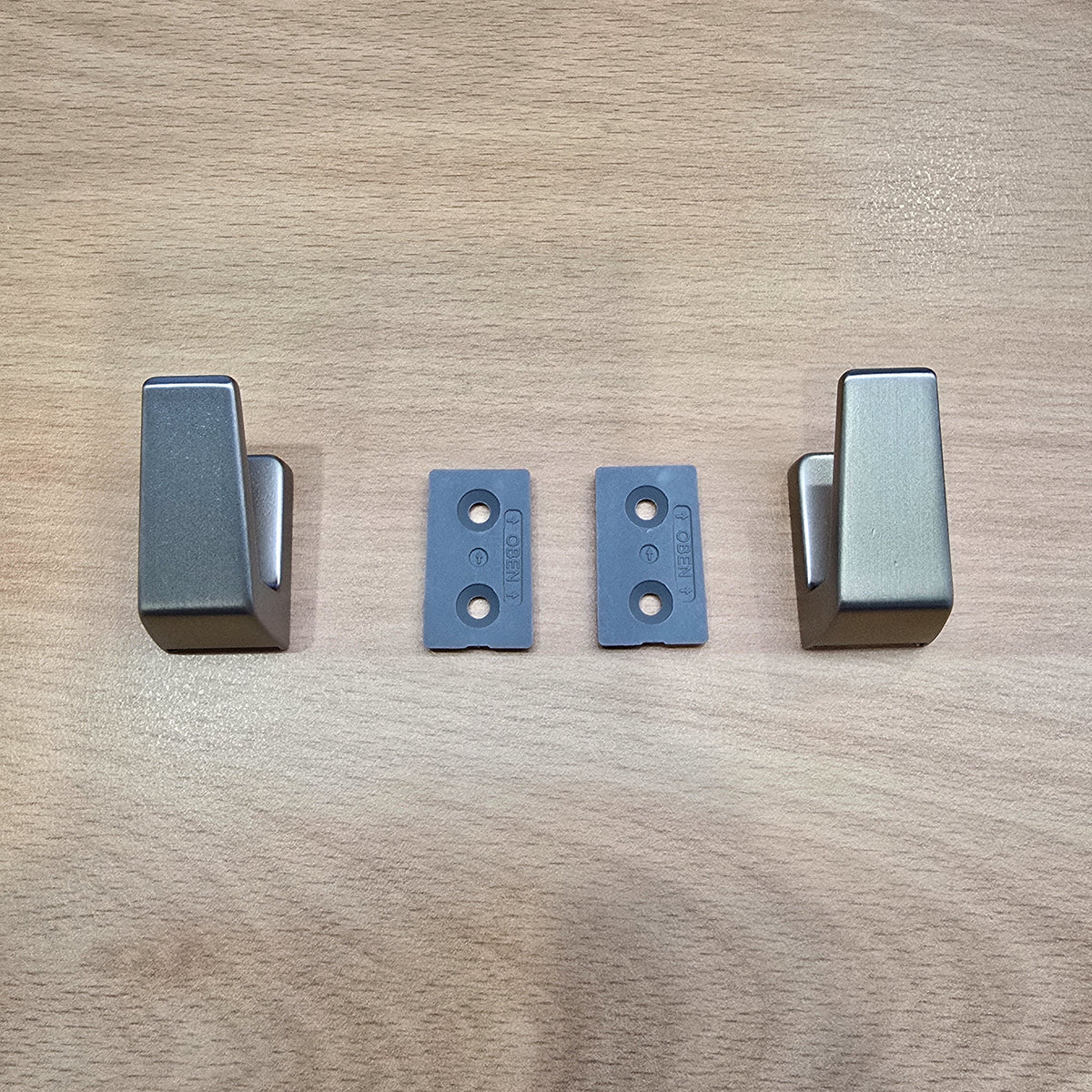Haken für Mülleimer KNAUS Aufbautür