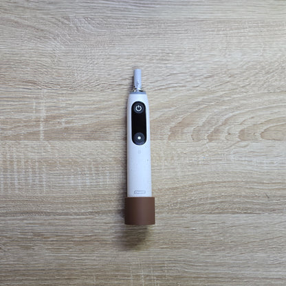 Halter Oral iO Zahnbürste braun