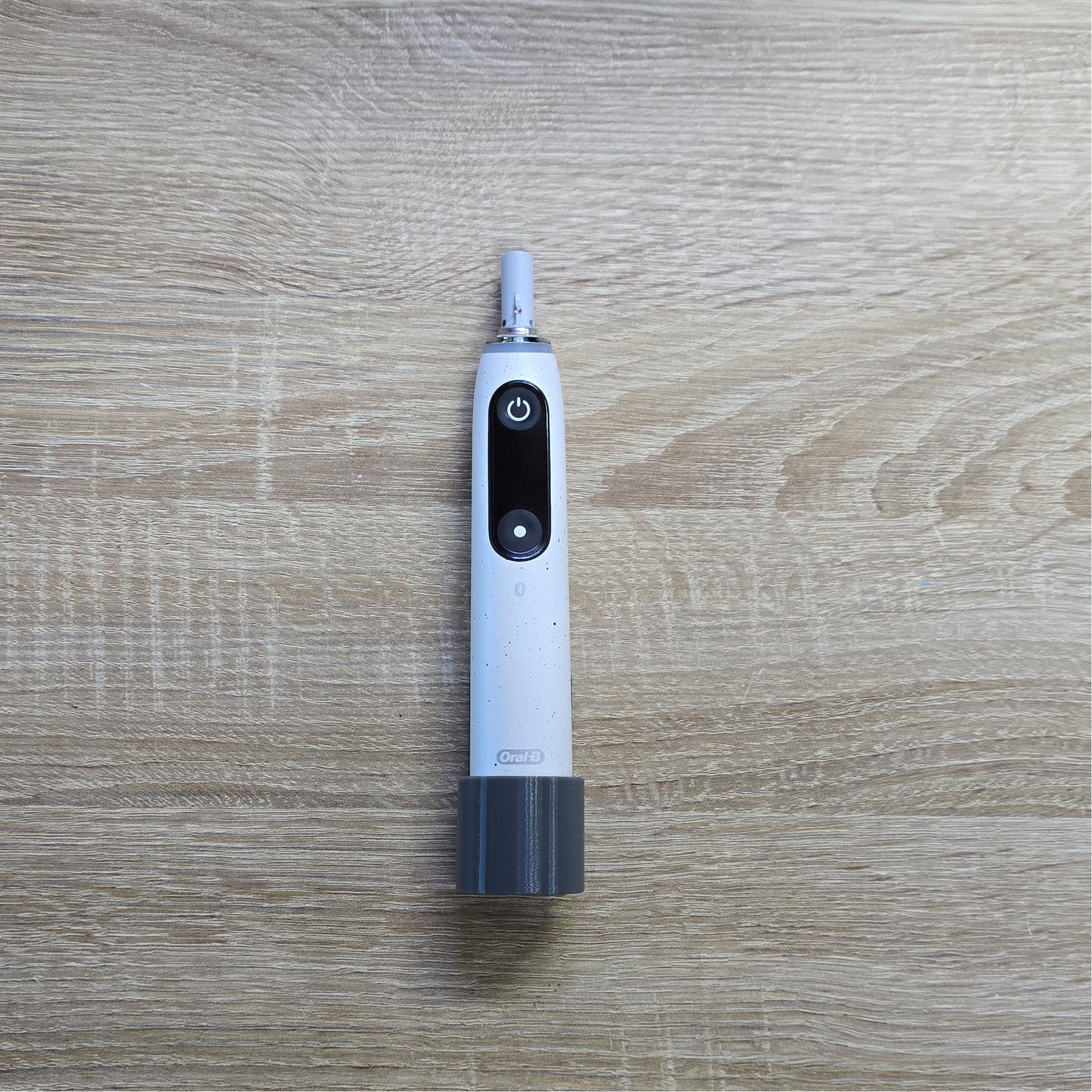 Halter Oral iO Zahnbürste grau