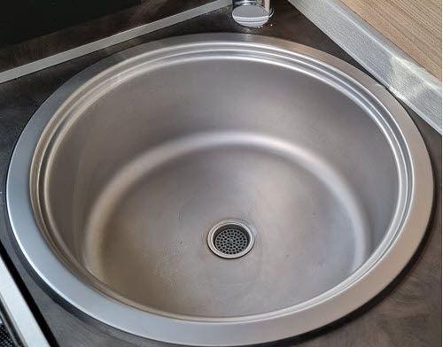 Siebe für die Spüle / Waschbecken / Dusche — zweite Ansicht