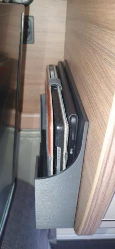 Tablethalter für zwei Tablets